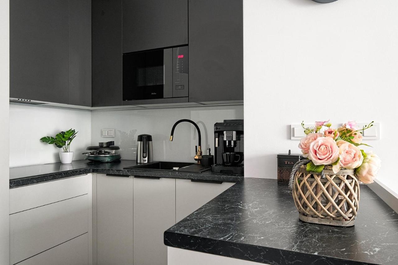 Optykow 3A Cozy Studio Promenada Lägenhet Warszawa Exteriör bild
